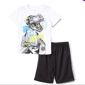 Boys 12m White crew neck Tee & Black shorts
